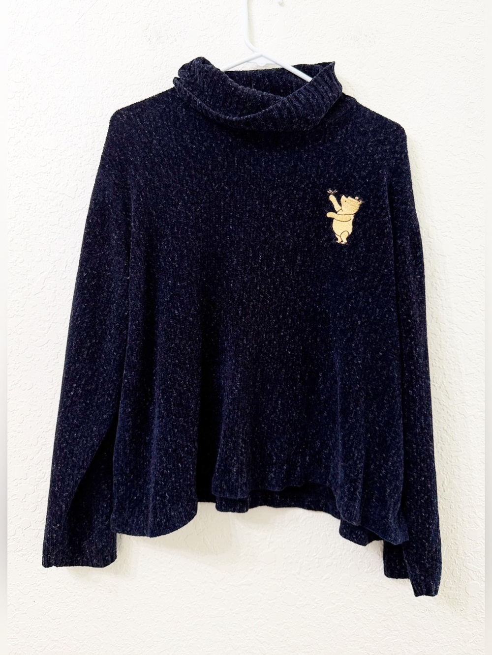 The Disney Store Vintage Winnie The Pooh Cowl Neck Sweater Size Large